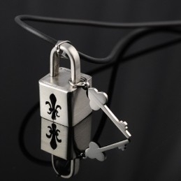 Fashion Lock Titanium Necklace Pendant