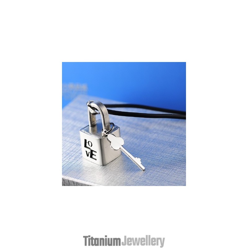 Fashion Love Titanium Lock Necklace Pendant Fashion Love Titanium Lock Necklace Pendant
