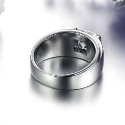 To Enjoy High Reputation At Home And Abroad Female Titanium Ring With Rhinestone