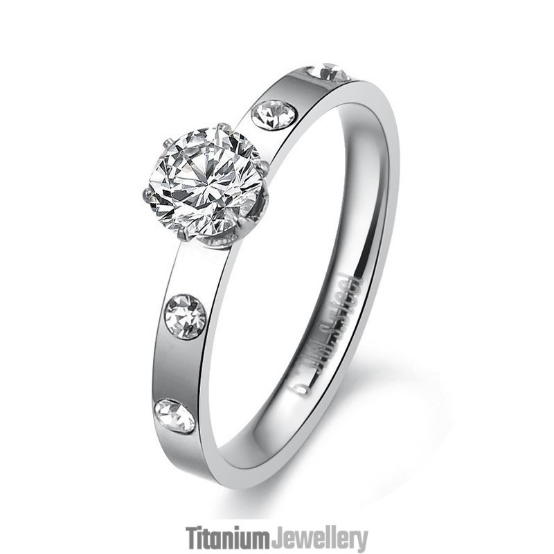 Quality And Quantity Assured Female Titanium Ring With Rhinestone