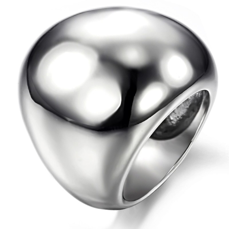 Wide Varieties Exaggerate Titanium Ring
