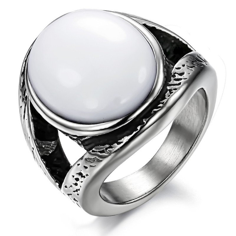 Durable In Use Exaggerate Emerald Titanium Ring Durable In Use Exaggerate Emerald Titanium Ring