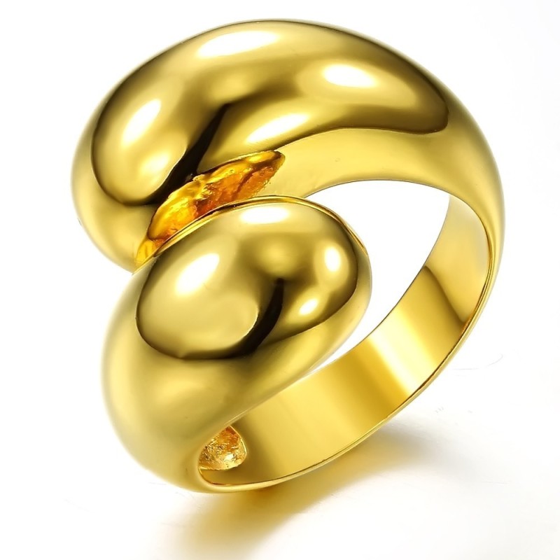 The Queen Of Quality Exaggerate Titanium Ring The Queen Of Quality Exaggerate Titanium Ring