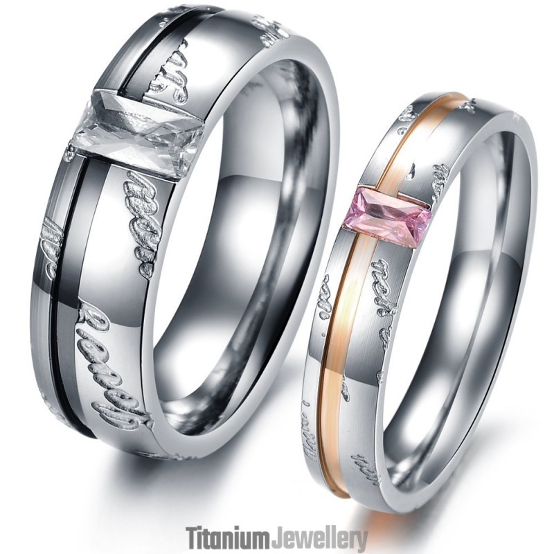 Excellent Quality Titanium Ring For Lovers With Rhinestone