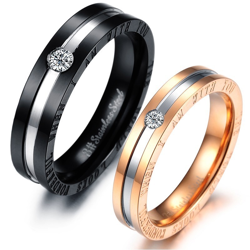 Reliable Quality Titanium Ring For Lovers With Rhinestone