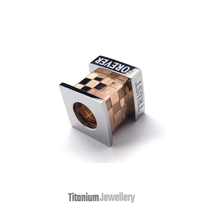 Fashion Love Forever Titanium Necklace Pendant (Golden)