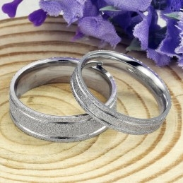 Durable In Use Pearl Sand Titanium Ring For Lovers