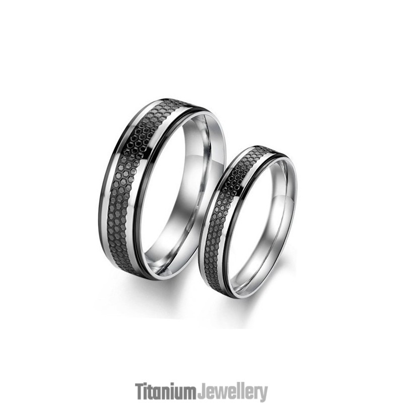 Quality And Quantity Assured Black Titanium Ring For Lovers