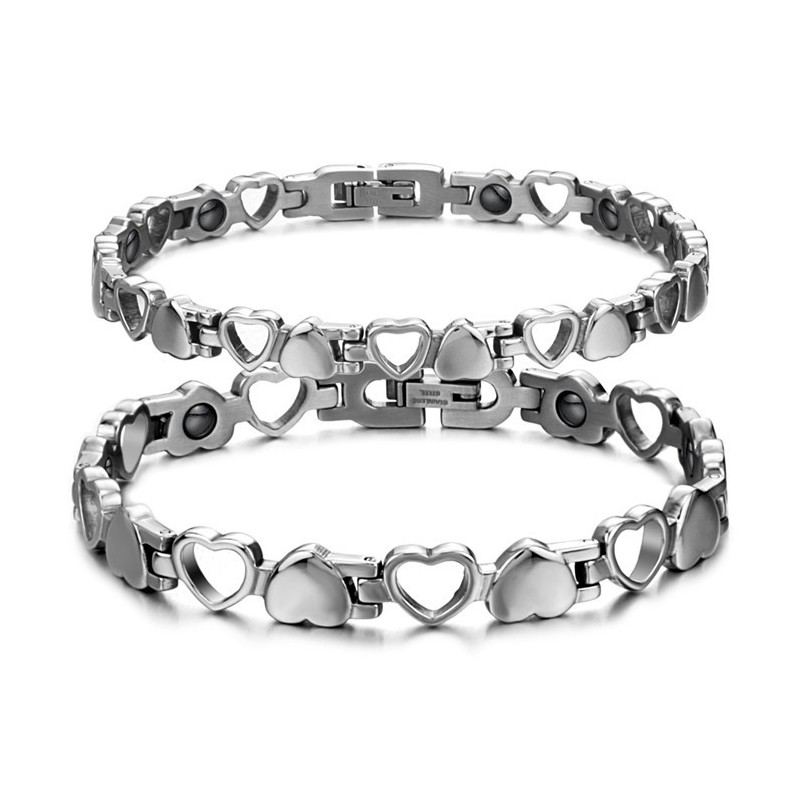 The King Of Quantity Hollow Sweetheart Titanium Bracelet For Lovers