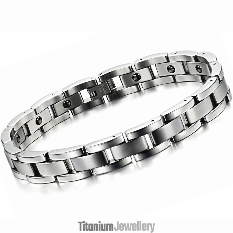 Wide Varieties Male Health Titanium Lodestone Bracelet Wide Varieties Male Health Titanium Lodestone Bracelet