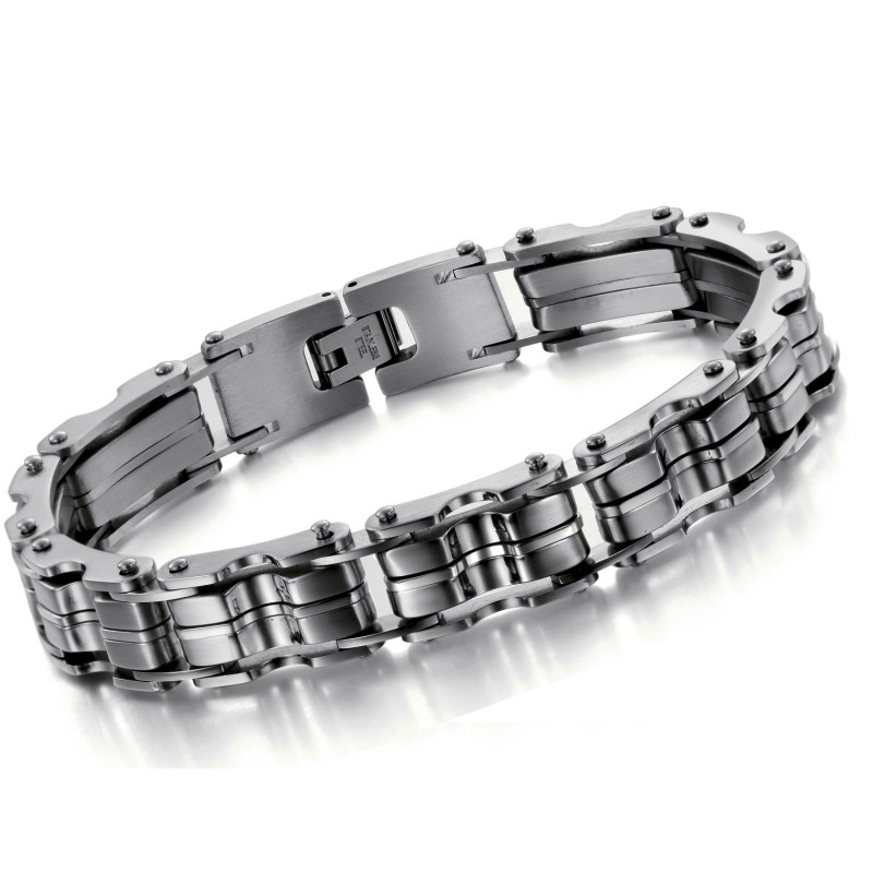 High Quality Male Classic Titanium Bracelet High Quality Male Classic Titanium Bracelet