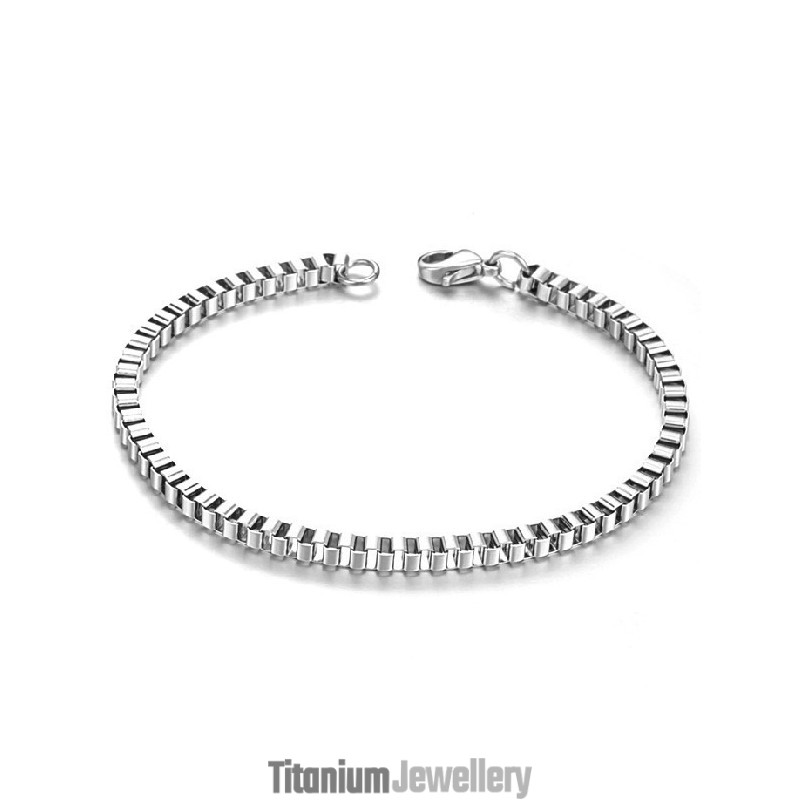 Well-Known For Its Fine Quality Male Titanium Bracelet Well-Known For Its Fine Quality Male Titanium Bracelet
