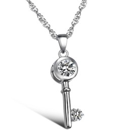Wide Varieties Female Lock And Key Platinum Plating Titanium Necklace With Rhinestone