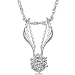 Easy To Use Female Wing Shape Platinum Plating Titanium Necklace With Rhinestone