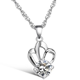 Easy To Use Female Allergy Free Platinum Plating Titanium Necklace With Rhinestone