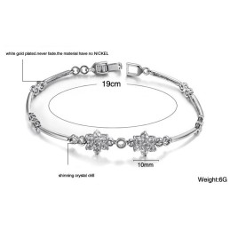 The Queen Of Quality Female Plum Flower Shape Platinum Plating Titanium Bracelet With Diamond