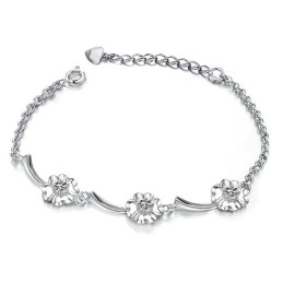 Dependable Performance Female Clover Shape Platinum Plating Titanium Bracelet With Diamond