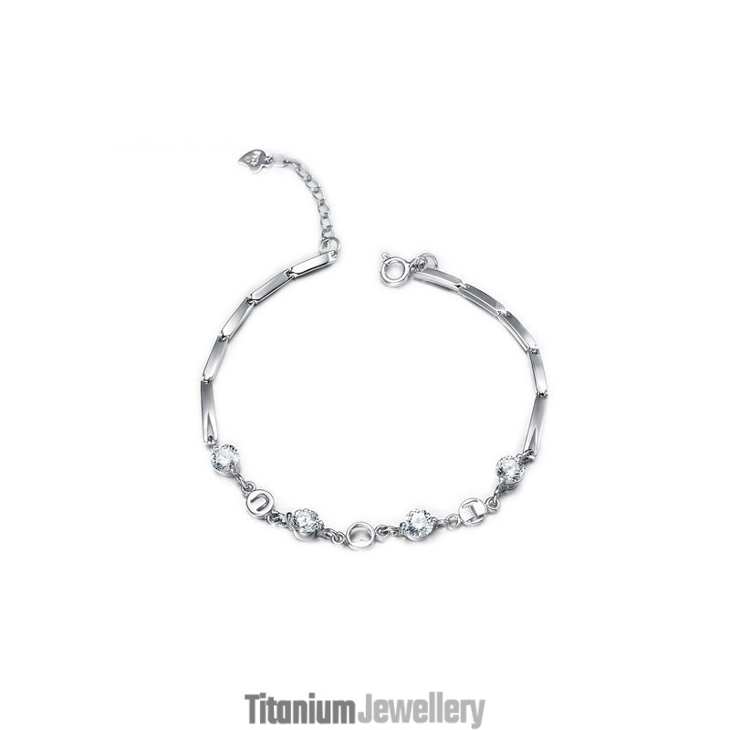 The Queen Of Quality Female Platinum Plating Titanium Bracelet With Rhinestone