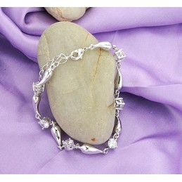Quality And Quantity Assured Female Platinum Plating Titanium Bracelet With Diamond