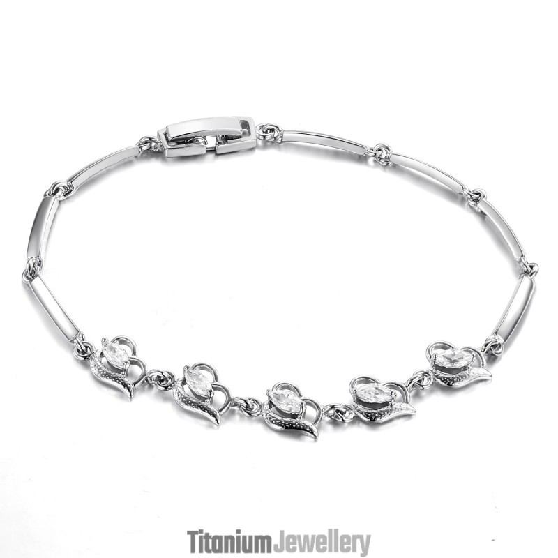 Selling Well All Over The World Female Platinum Plating Titanium Bracelet