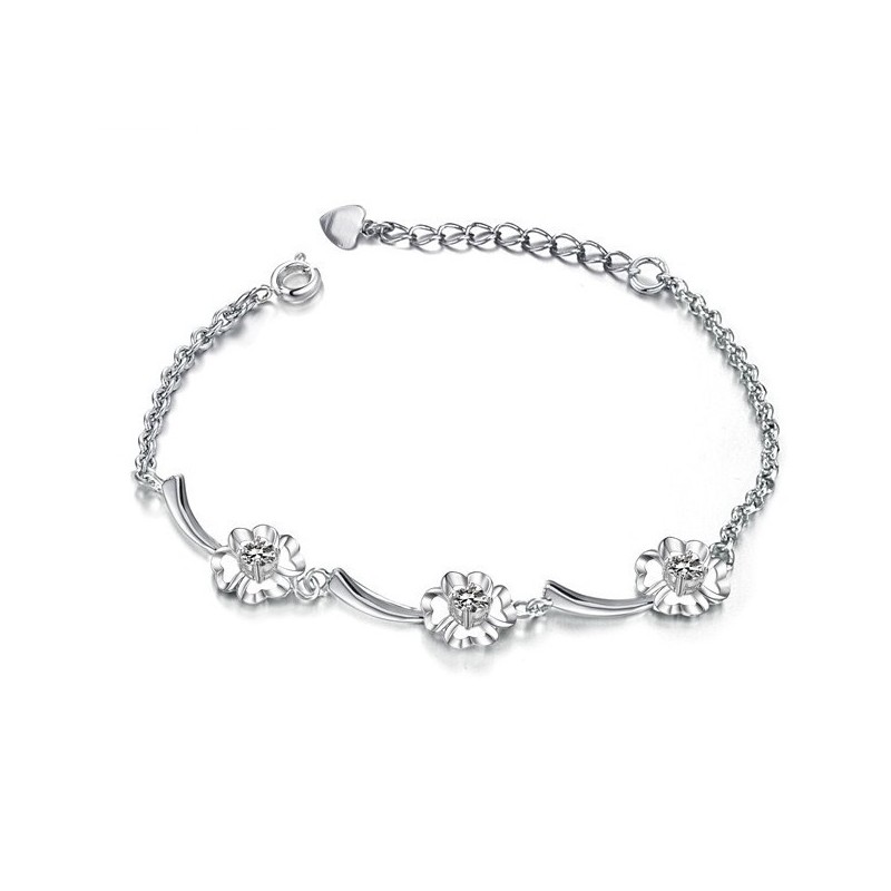 Durable In Use Female Clover Shape Platinum Plating Titanium Bracelet Durable In Use Female Clover Shape Platinum Plating Titanium Bracelet