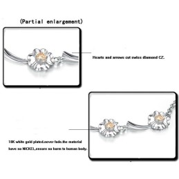 Durable In Use Female Clover Shape Platinum Plating Titanium Bracelet