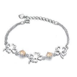 Excellent Quality Female Clover Shape Platinum Plating Titanium Bracelet