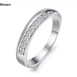 World-Wide Renown Female Platinum Plating Titanium Ring For Lovers With Rhinestone