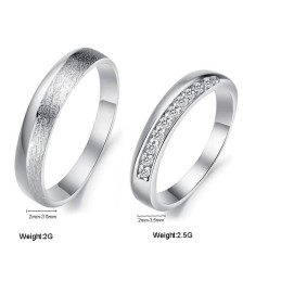 World-Wide Renown Female Platinum Plating Titanium Ring For Lovers With Rhinestone