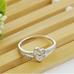 Excellent Quality Female Sweetheart Platinum Plating Titanium Ring