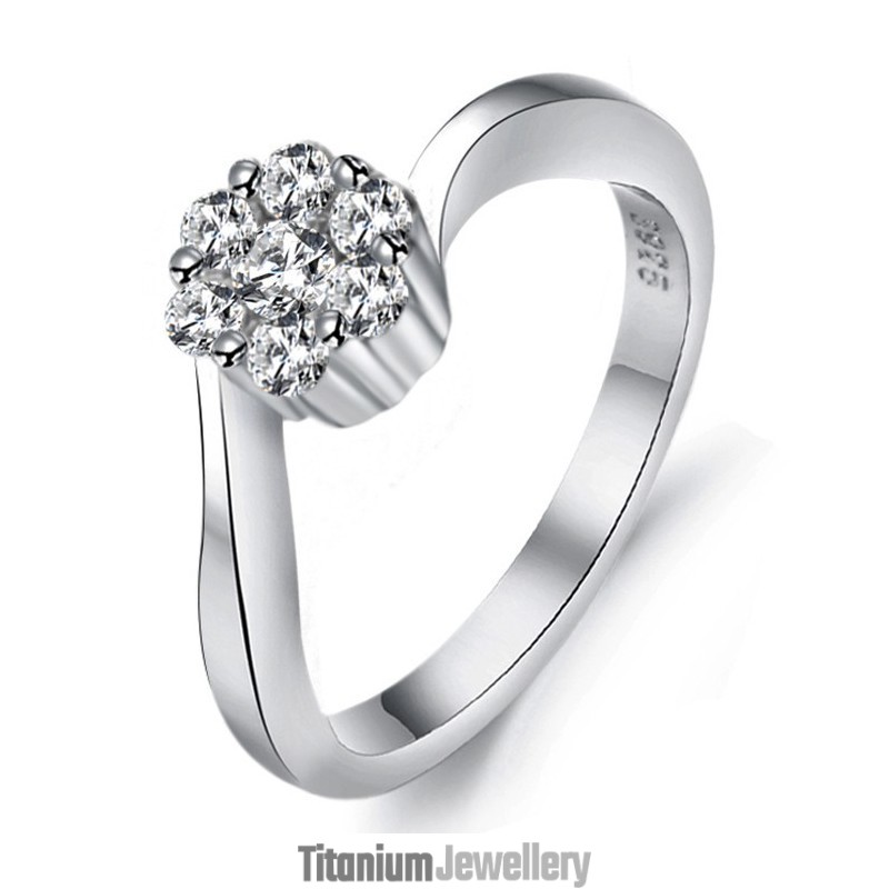 Quality And Quantity Assured Female Platinum Plating Titanium Ring With Rhinestone