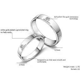 Well-Known For Its Fine Quality Clover Shape Platinum Plating Titanium Ring For Lovers