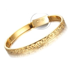 World-Wide Renown Female 18K Gold-Plated Bangle