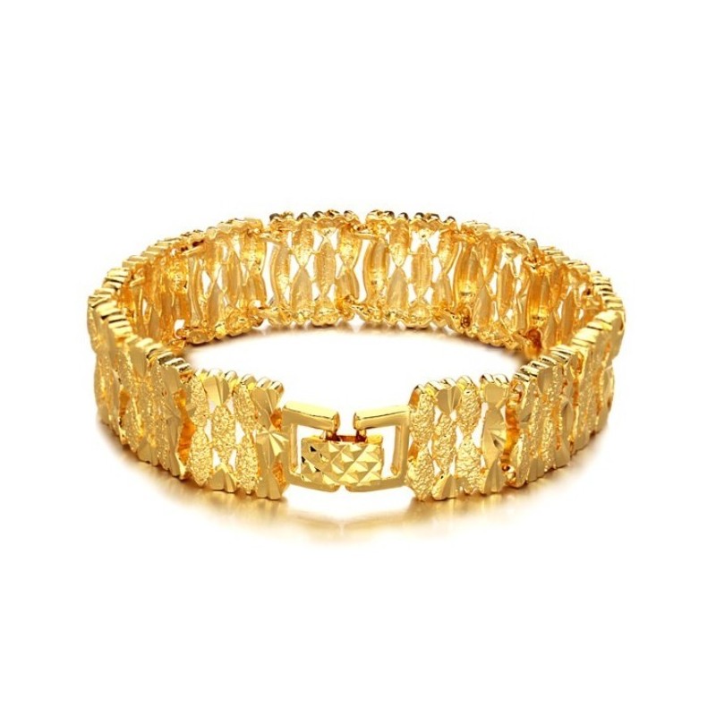 World-Wide Renown Female 18K Gold-Plated Bracelet