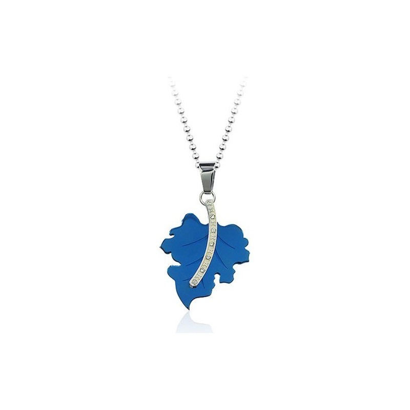 Maple Mens Leaf-Shaped Exquisite Titanium Pendant - Free Chain