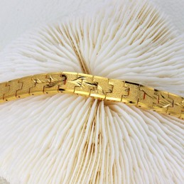 Selling Well All Over The World Female Elegant 18K Gold-Plated Bracelet