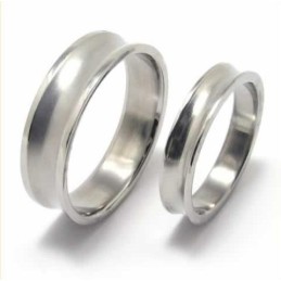 Concaved 6Mm Titanium Ring