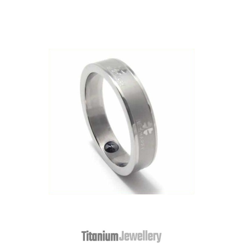 Four Leaf Clover 5Mm Titanium Ring Four Leaf Clover 5Mm Titanium Ring