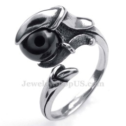 Titanium Paw Ring With Black Zircon