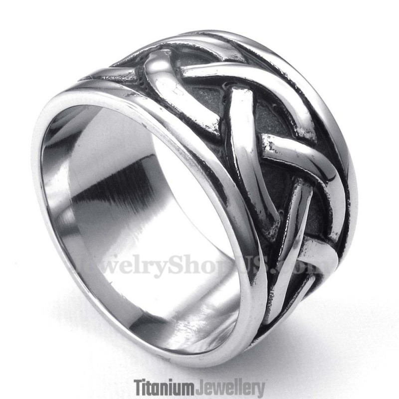 Irish Knot Titanium Ring Irish Knot Titanium Ring