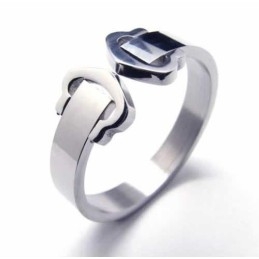 Heart Linked To Heart 8Mm Titanium Ring