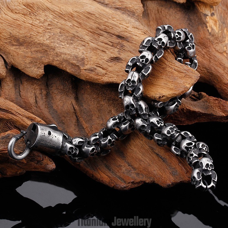 Fashion Titanium Skull Bracelet For Men Fashion Titanium Skull Bracelet For Men