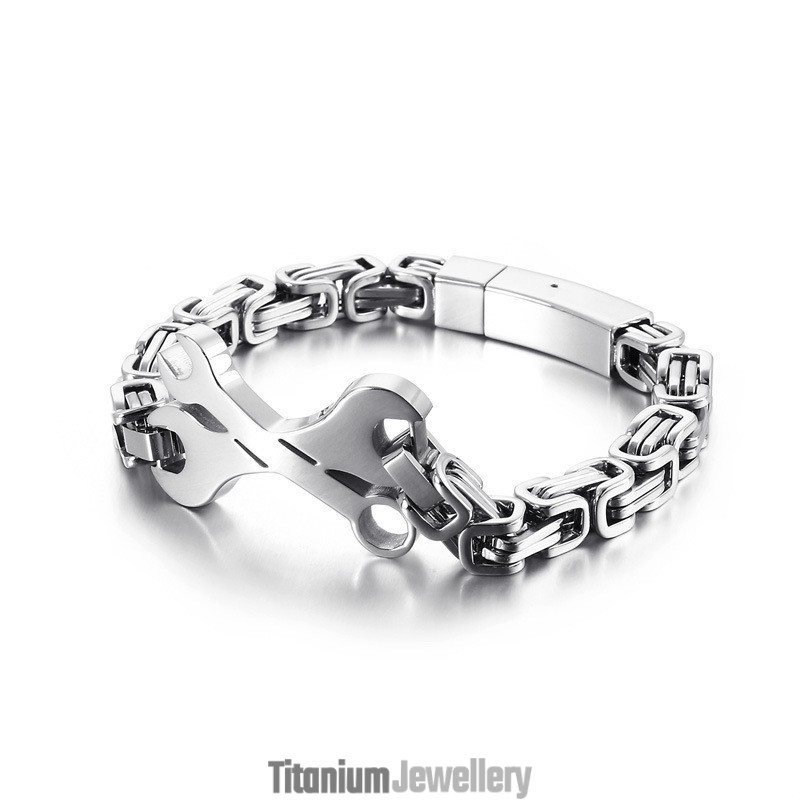 Fashion Men's Titanium Bracelet For Sale