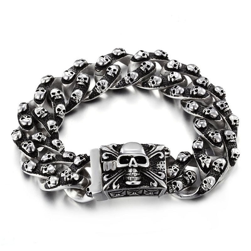 Cool Retro Skull Men's Titanium Bracelet Rock Chic Ghost Head Bracelet Tide Men's Accessories Cool Retro Skull Men's Titanium Bracelet Rock Chic Ghost Head Bracelet Tide Men's Accessories