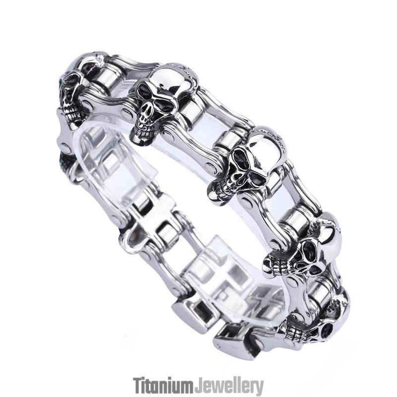 Chic Style Skull Titanium Men's Biker Bracelet Chic Style Skull Titanium Men's Biker Bracelet