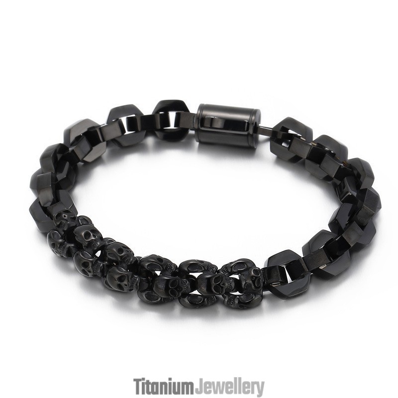 Spliced Skull Polygon Plated Titanium Bracelet For Men Spliced Skull Polygon Plated Titanium Bracelet For Men
