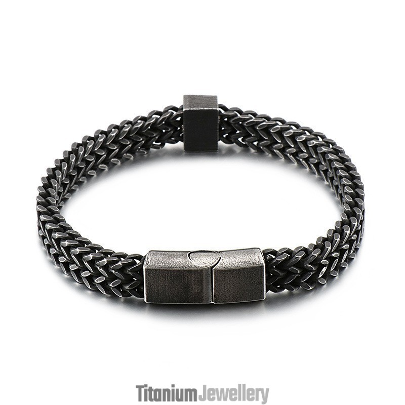 Men's Bracelets Retro Hip Hop Fashion Titanium Bracelets Men's Bracelets Retro Hip Hop Fashion Titanium Bracelets