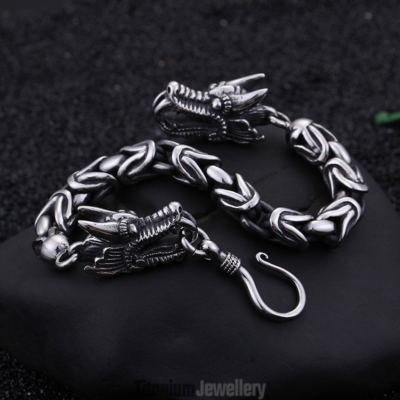 Cool Chic Tap Hook Titanium Bracelet For Men