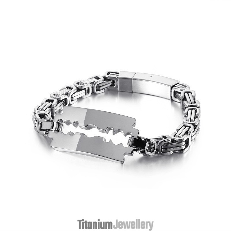 Titanium Emperor Chain Blade Curved Sign Tide Jewelry Titanium Emperor Chain Blade Curved Sign Tide Jewelry