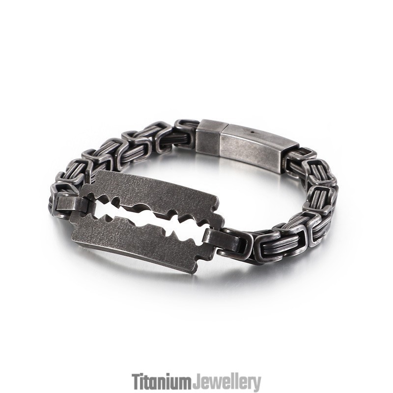 Titanium Emperor Chain Blade Curved Plate Tide Jewelry